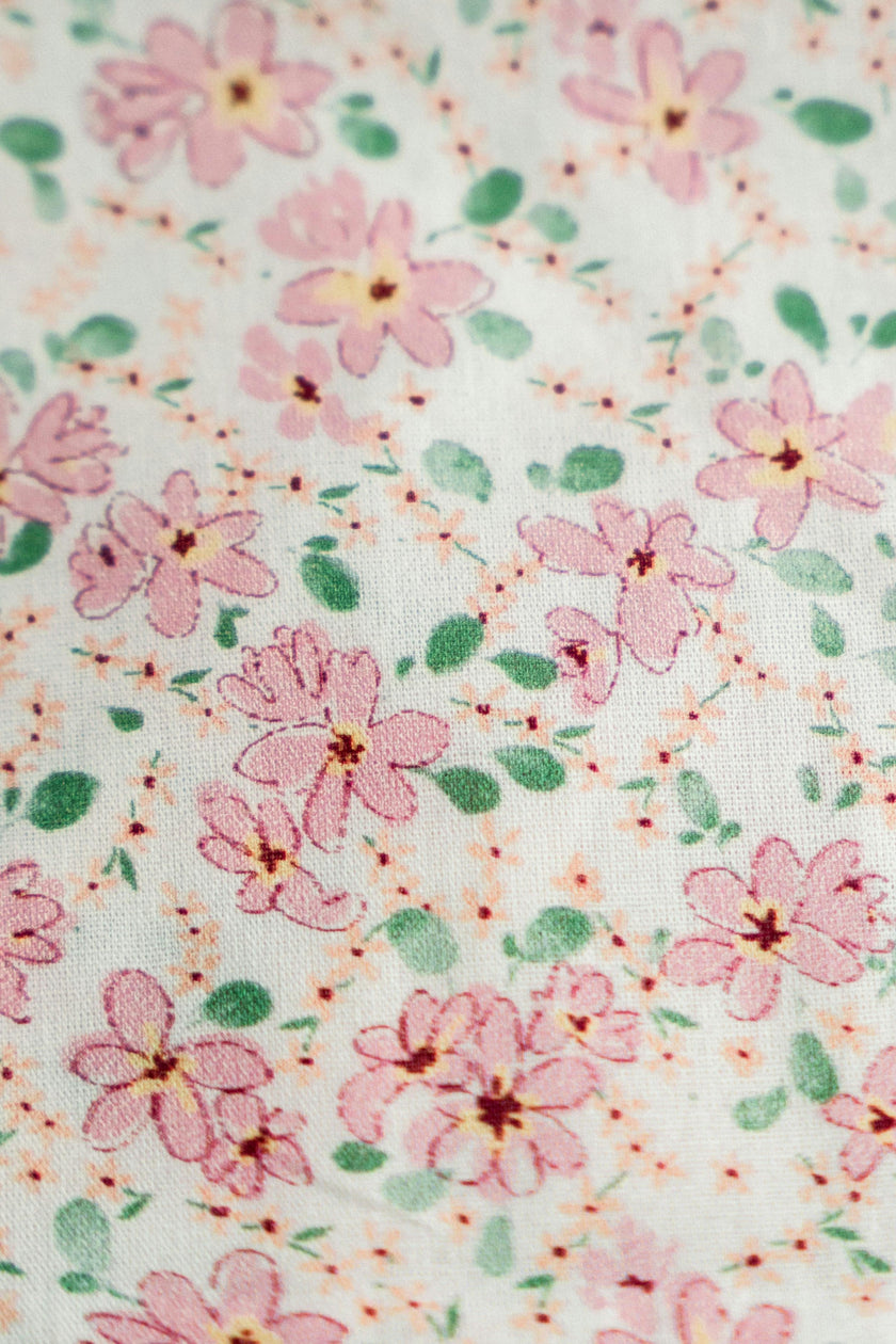 Peach Blossom Timeless Floral Ruffle Zipper Pouch