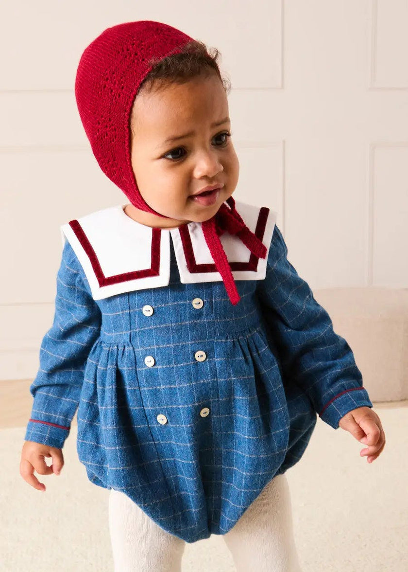 Openwork Bonnet in Burgundy (S-L)