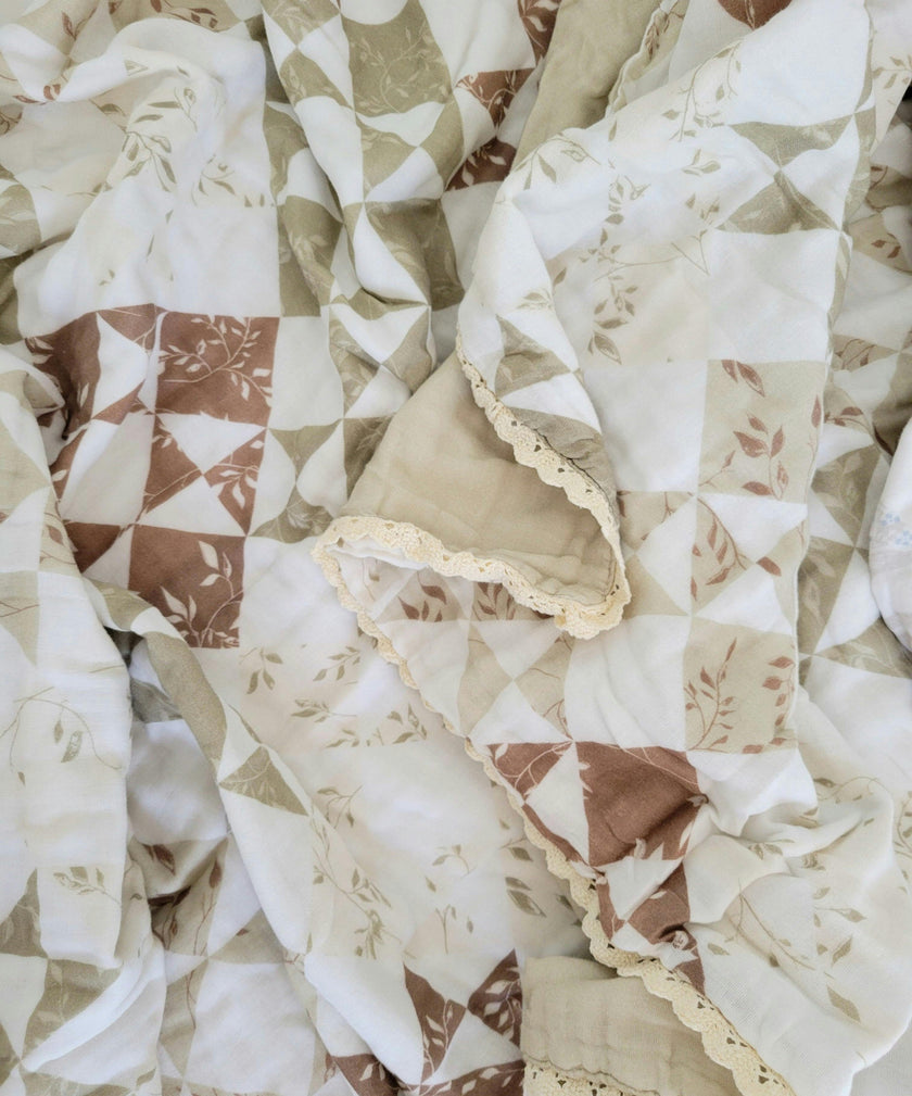 Ivy Quilted 6 Layer Gauze Blanket