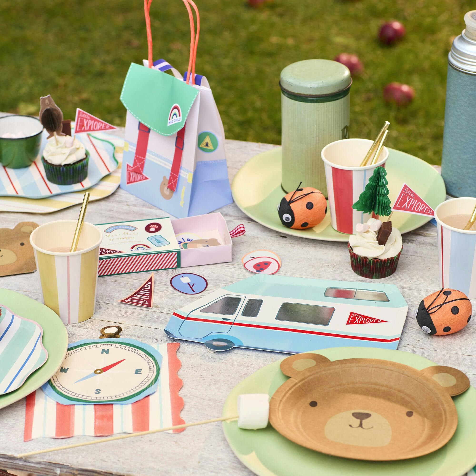 Outdoor Adventures Cupcake Kit