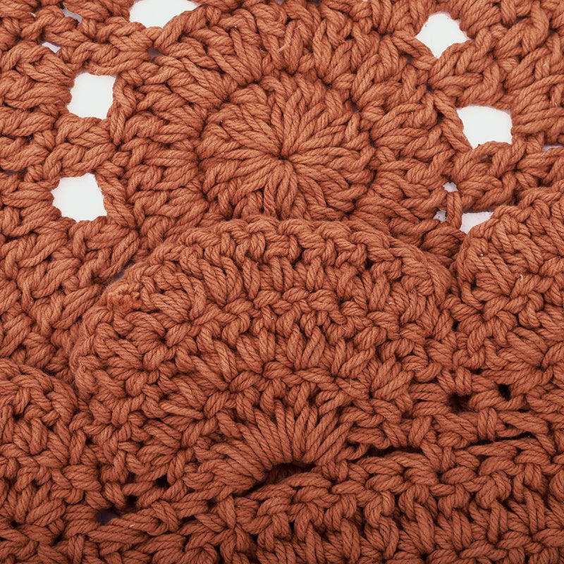 Alma Hand-Crocheted Scalloped Round Rug