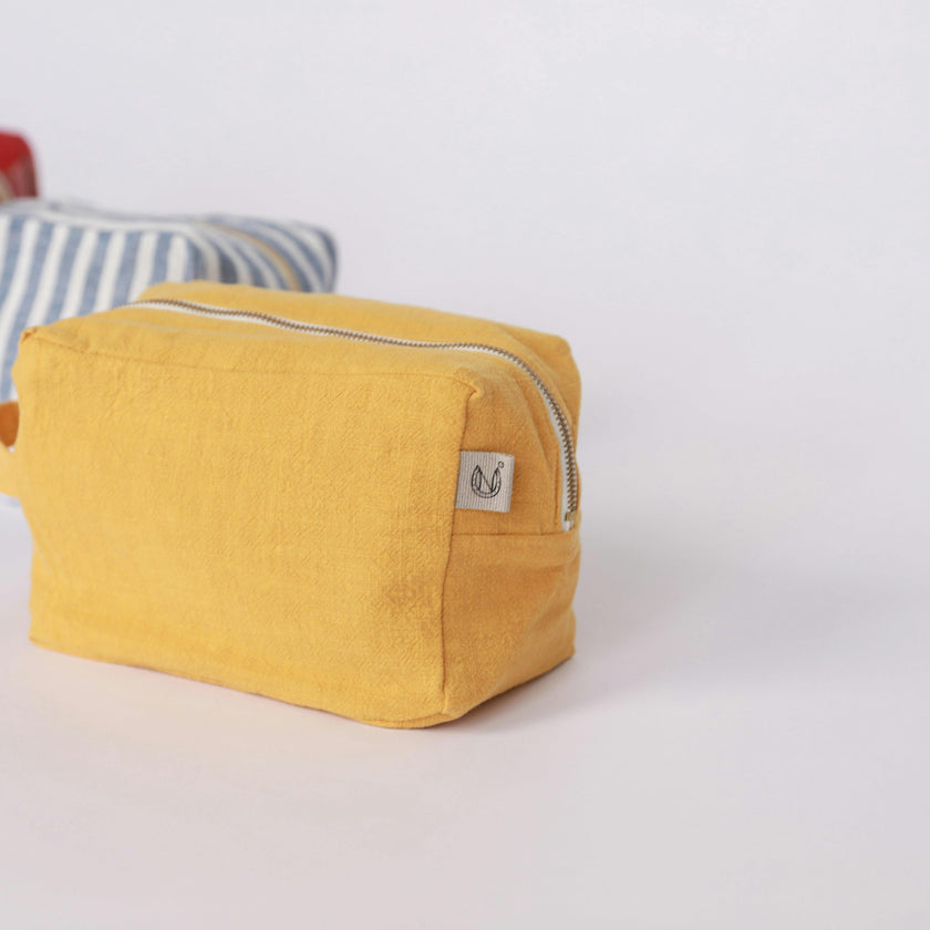 Nossilac Travel Toiletry Bag