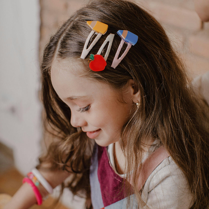 Pencils Vibrant Colors & Apple Snap Clips - BTS