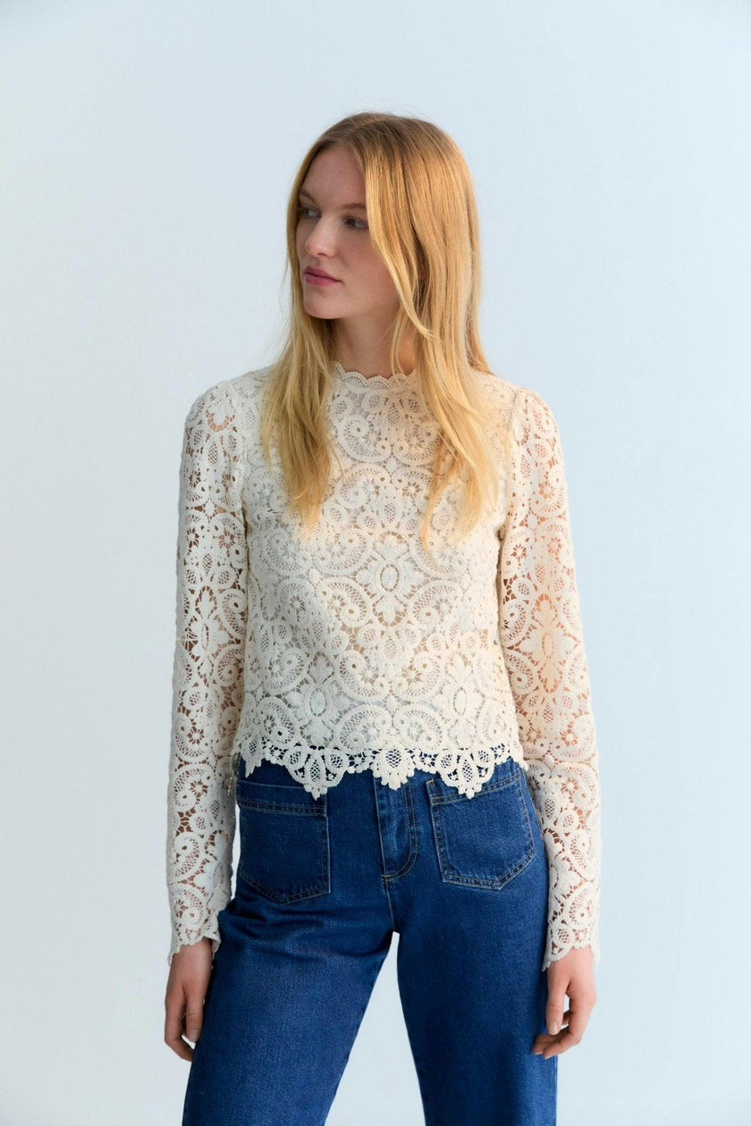 Lara Woman Blouse