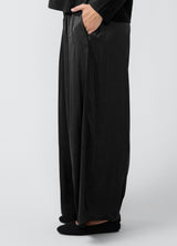 Flowy Wide Leg Woven Maternity Pant