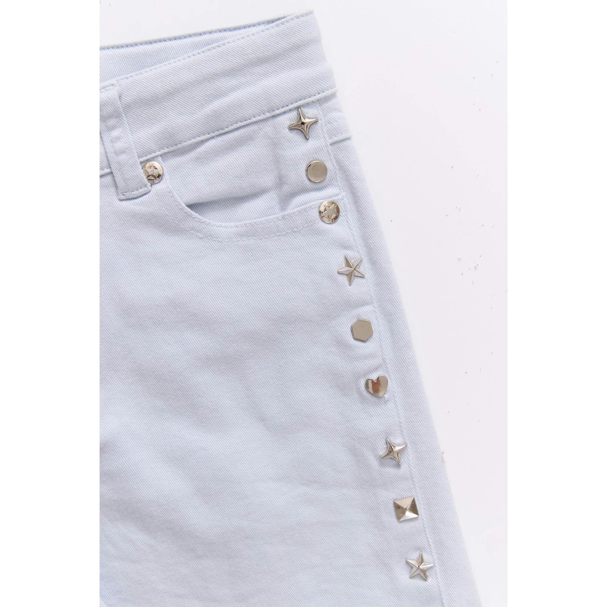 Girls Twill Stud Short in Cloud Blue
