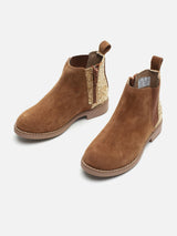 Olivia Camel