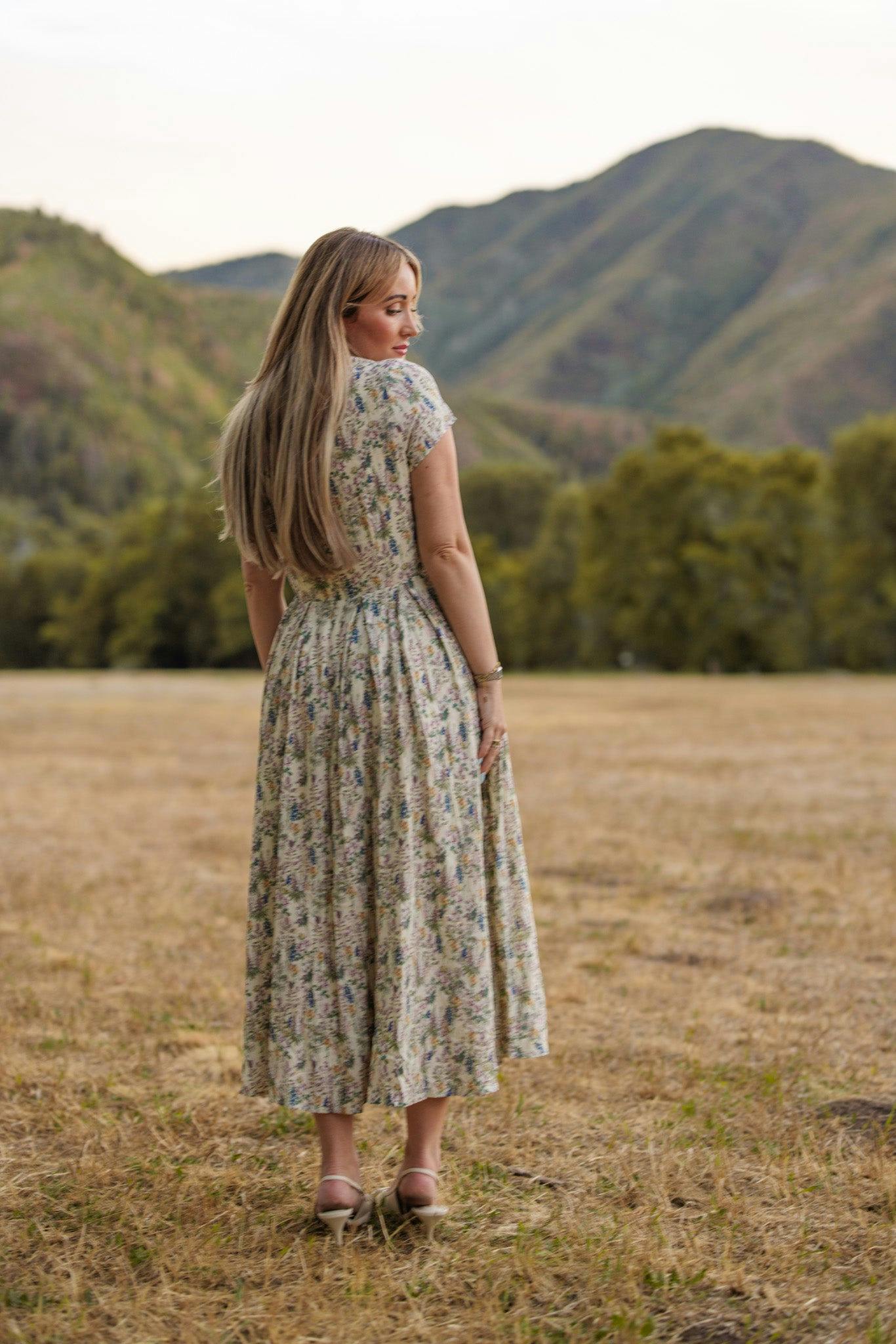 Amber Dress in Autumn Bouquet