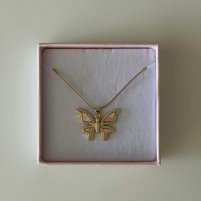Mariposa Pendant Necklace