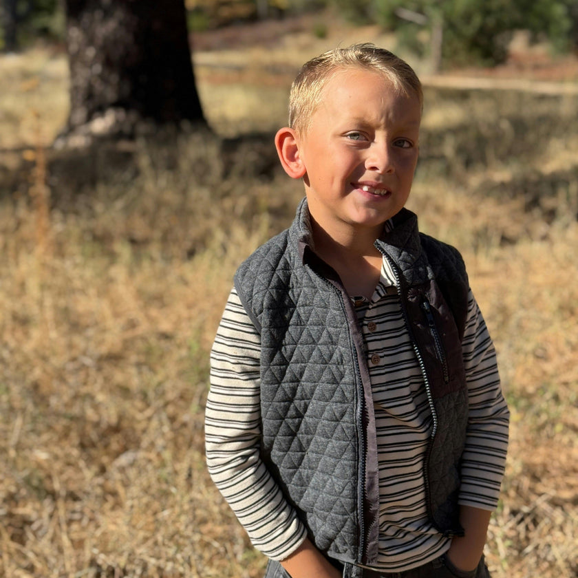 HUNTER Charcoal Vest