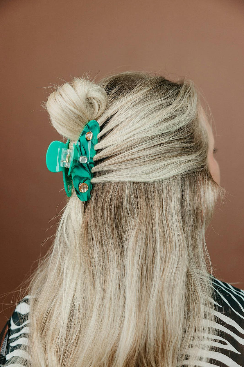 TEAL ACETATE CLAW WITH GEMS