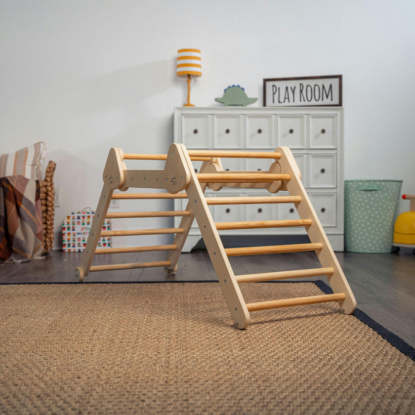 Vicus - Triangle Ladder with Ramp