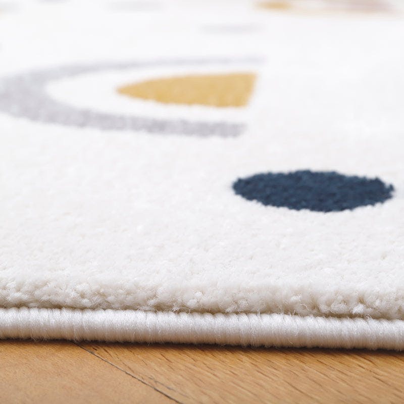 Mery Graphic Print Rectangular Rug