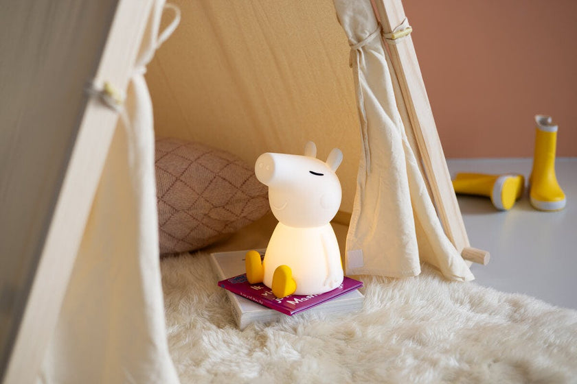 Mr Maria Peppa Pig First Light