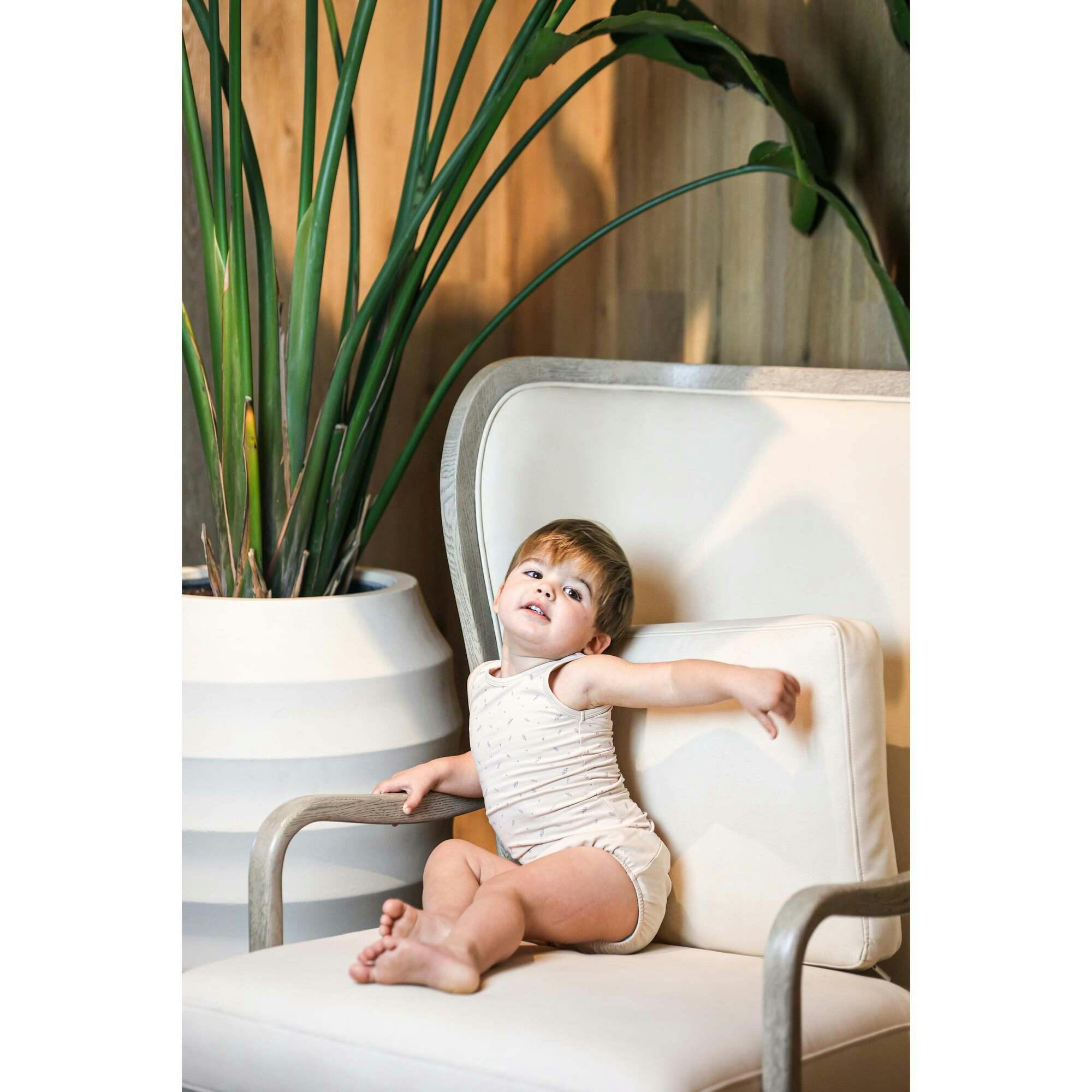 Elegant Leaves Bloomer Set