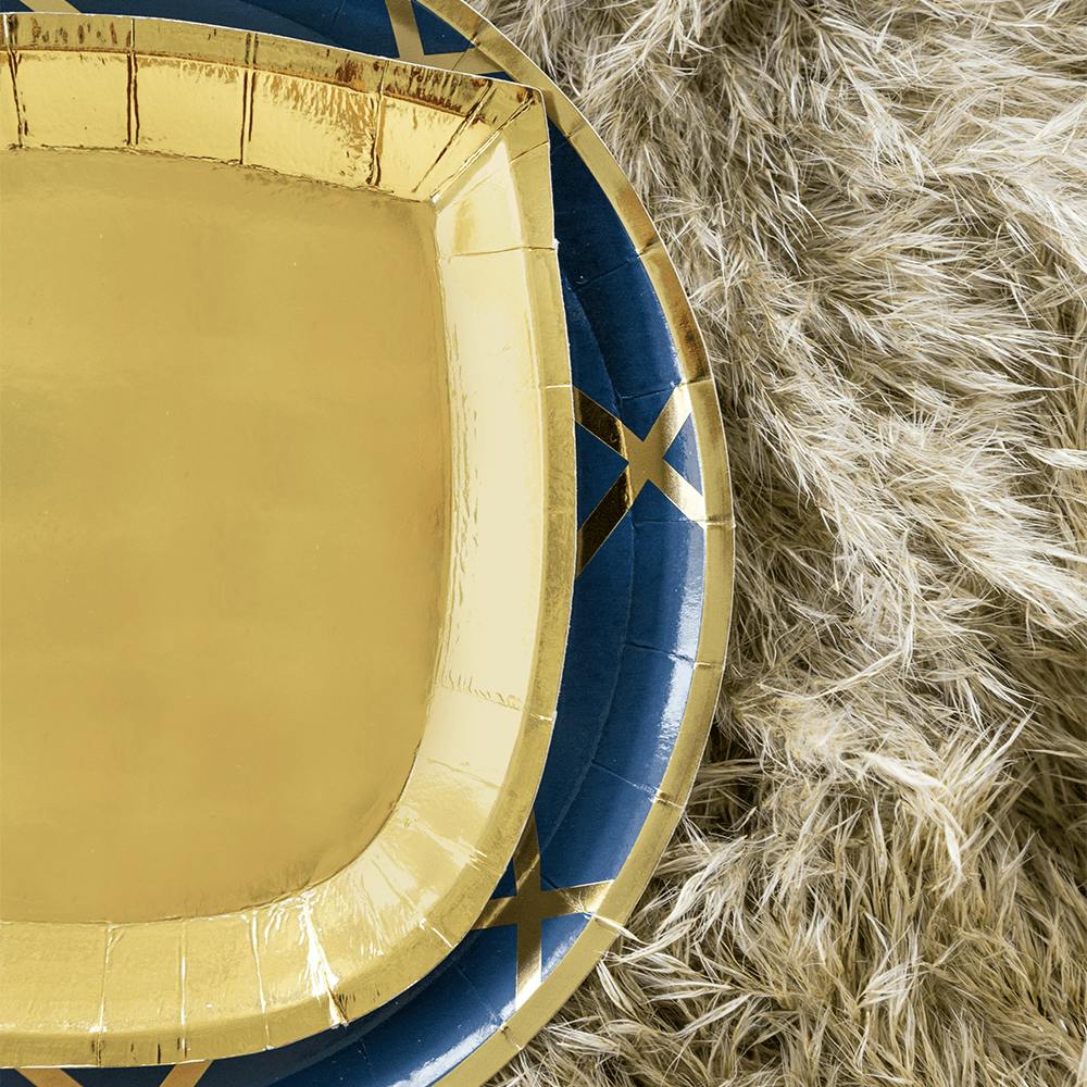 Posh Gold To Go Plates - 3 Size Options