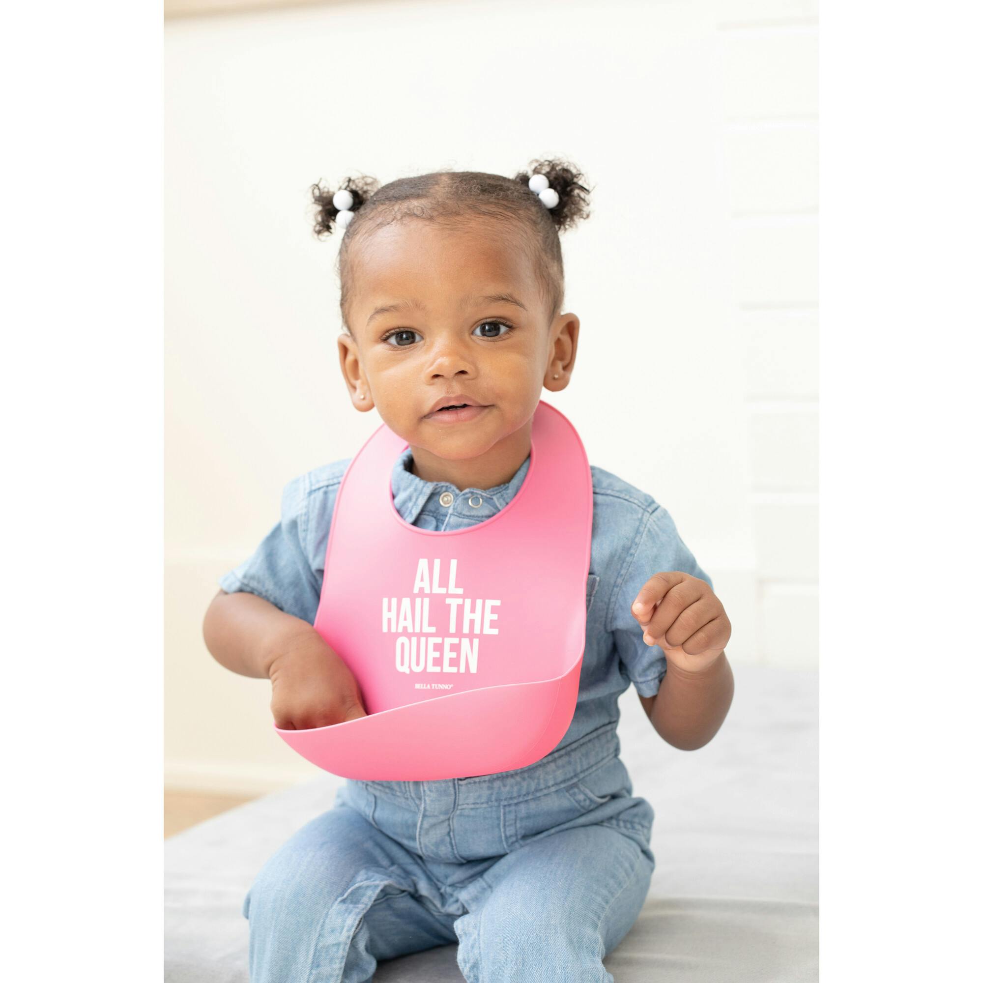 All Hail the Queen Wonder Bib