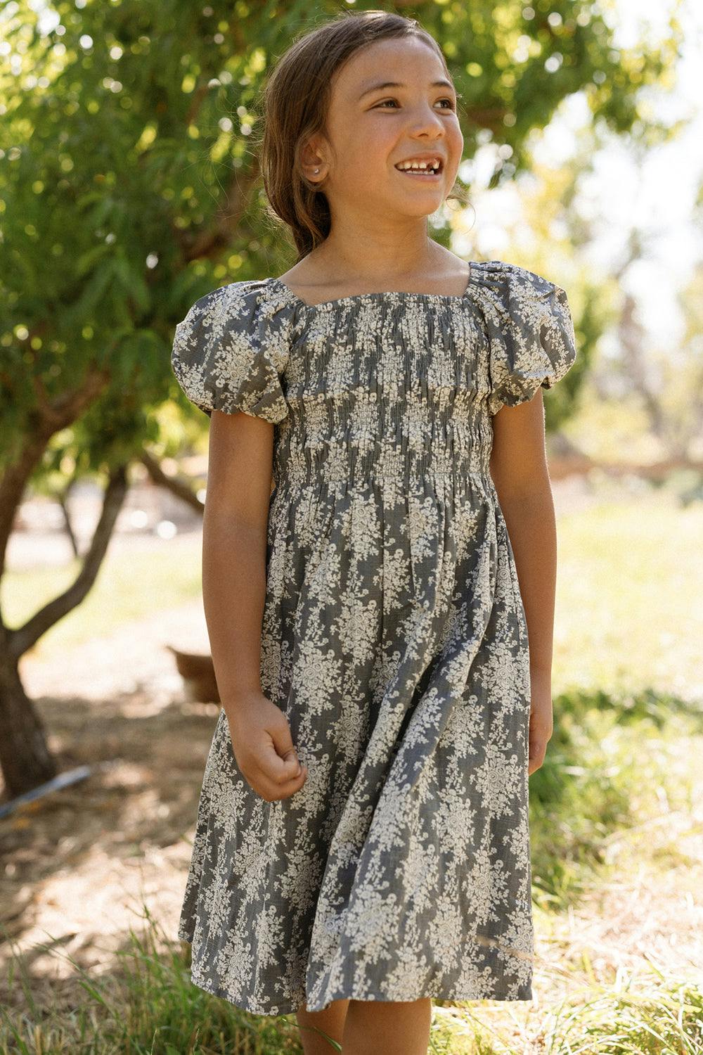 Mini Lisa Dress in Jolie Fleur