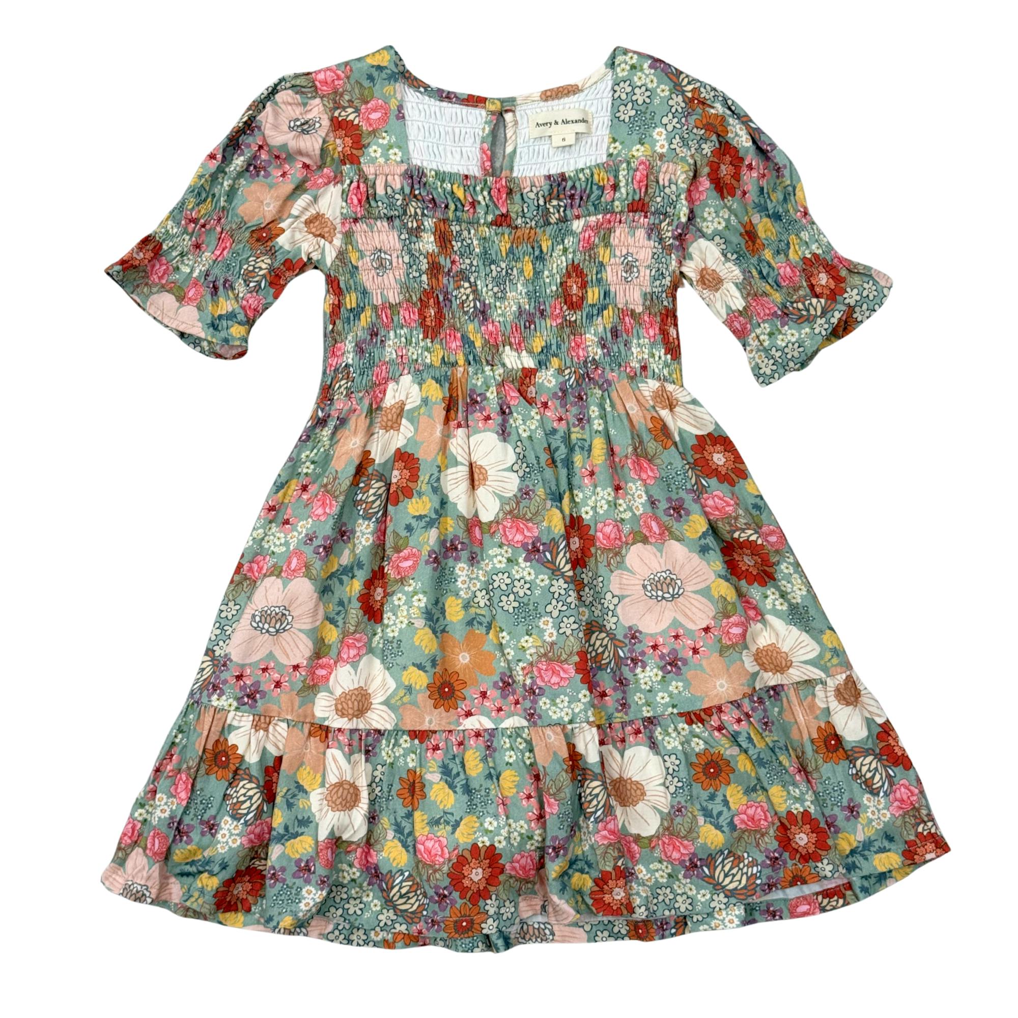 Girls Short Sleeve Smocked Babydoll Dress in Hedde Floral