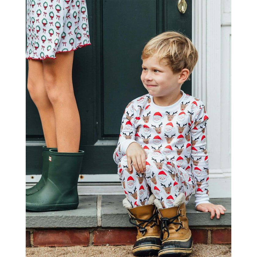 The Organic Long Sleeve Pajama Set [Santas Squad]