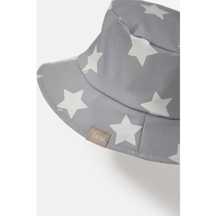 Stars Print Chin Strap Rain Bucket Hat