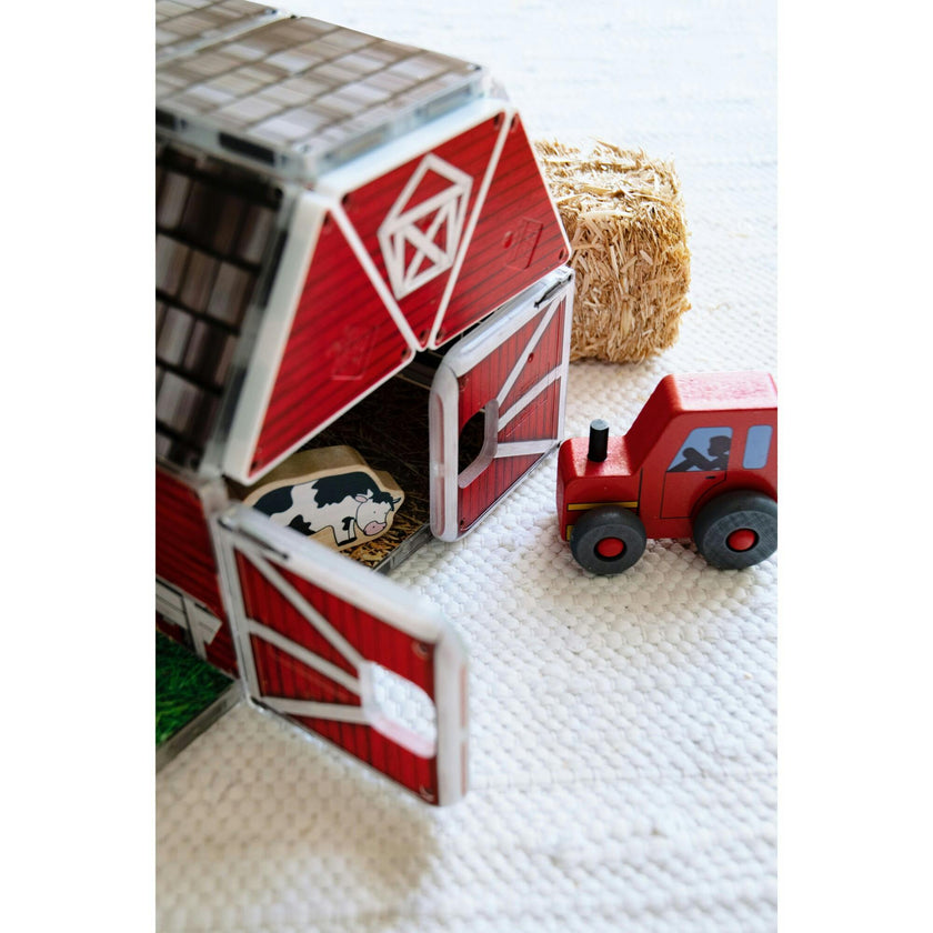 Farmyard Barn Magna-Tiles Structures