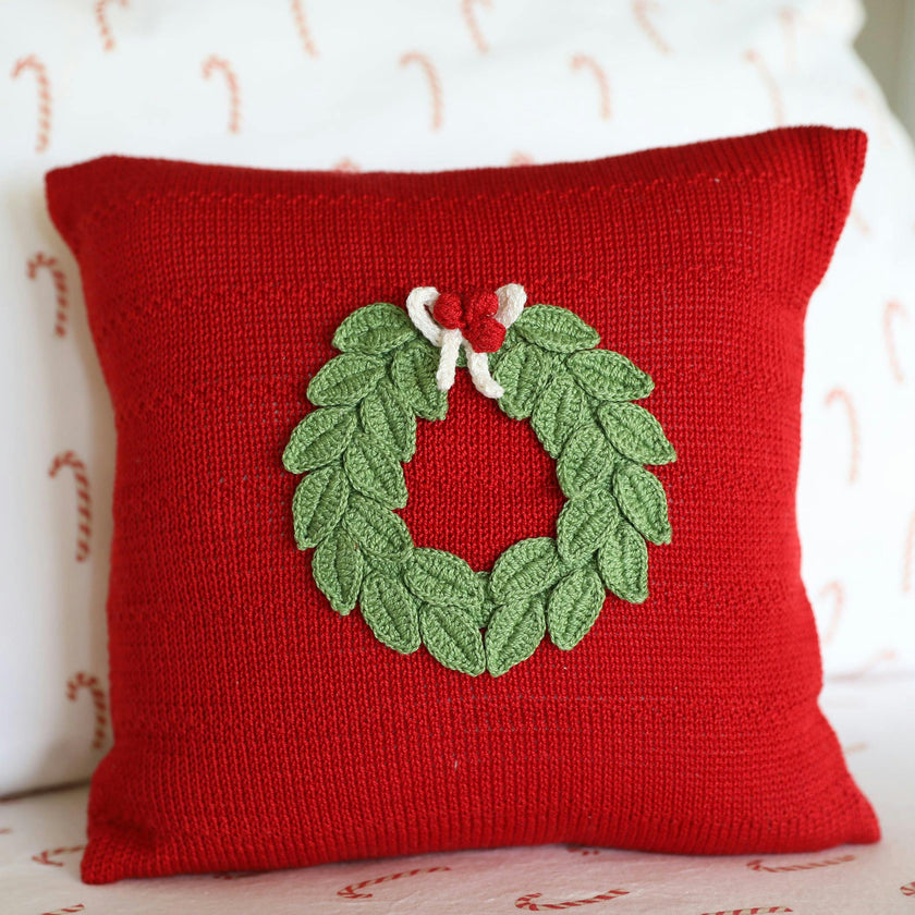 Wreath Textured Pillow