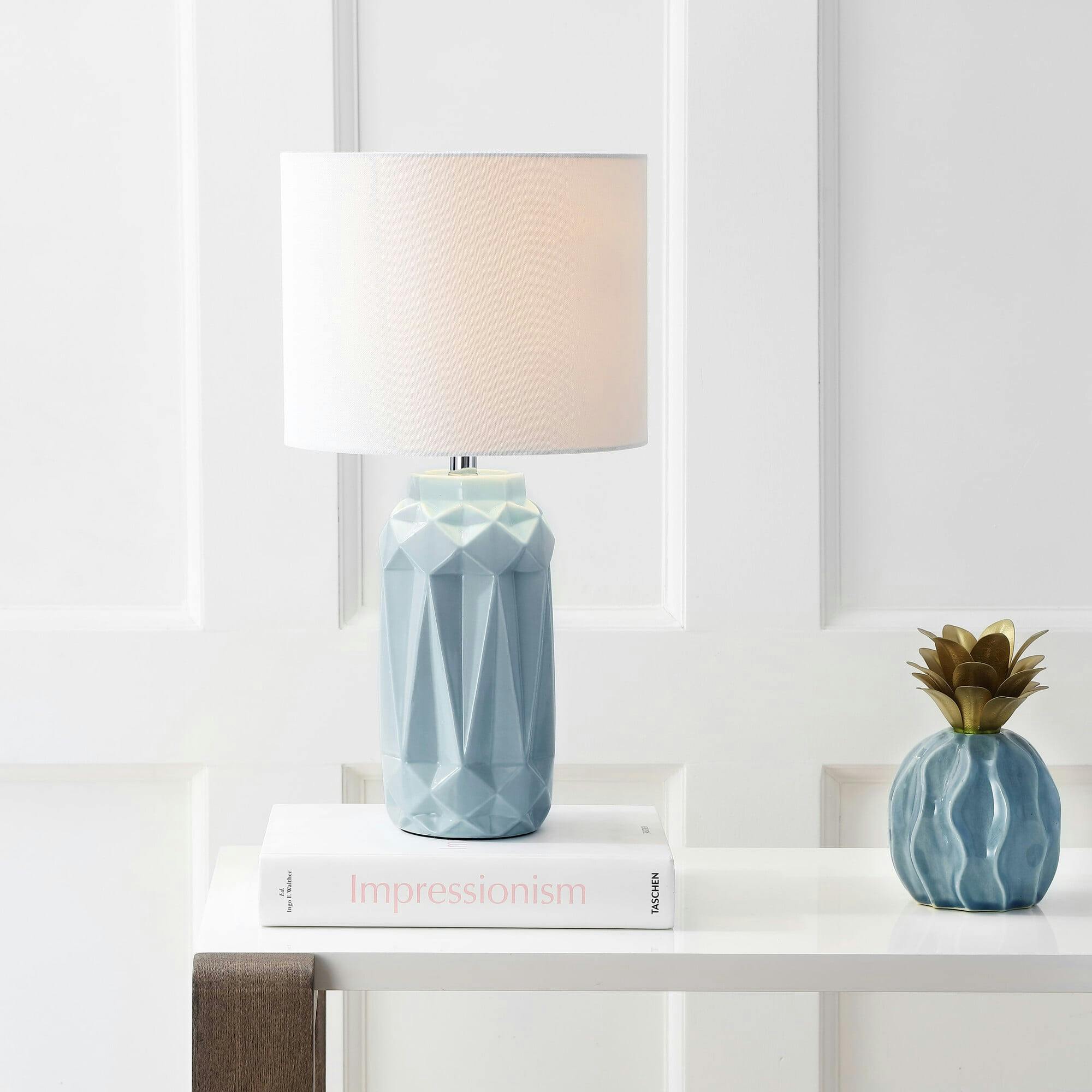 Kelesie Table Lamp
