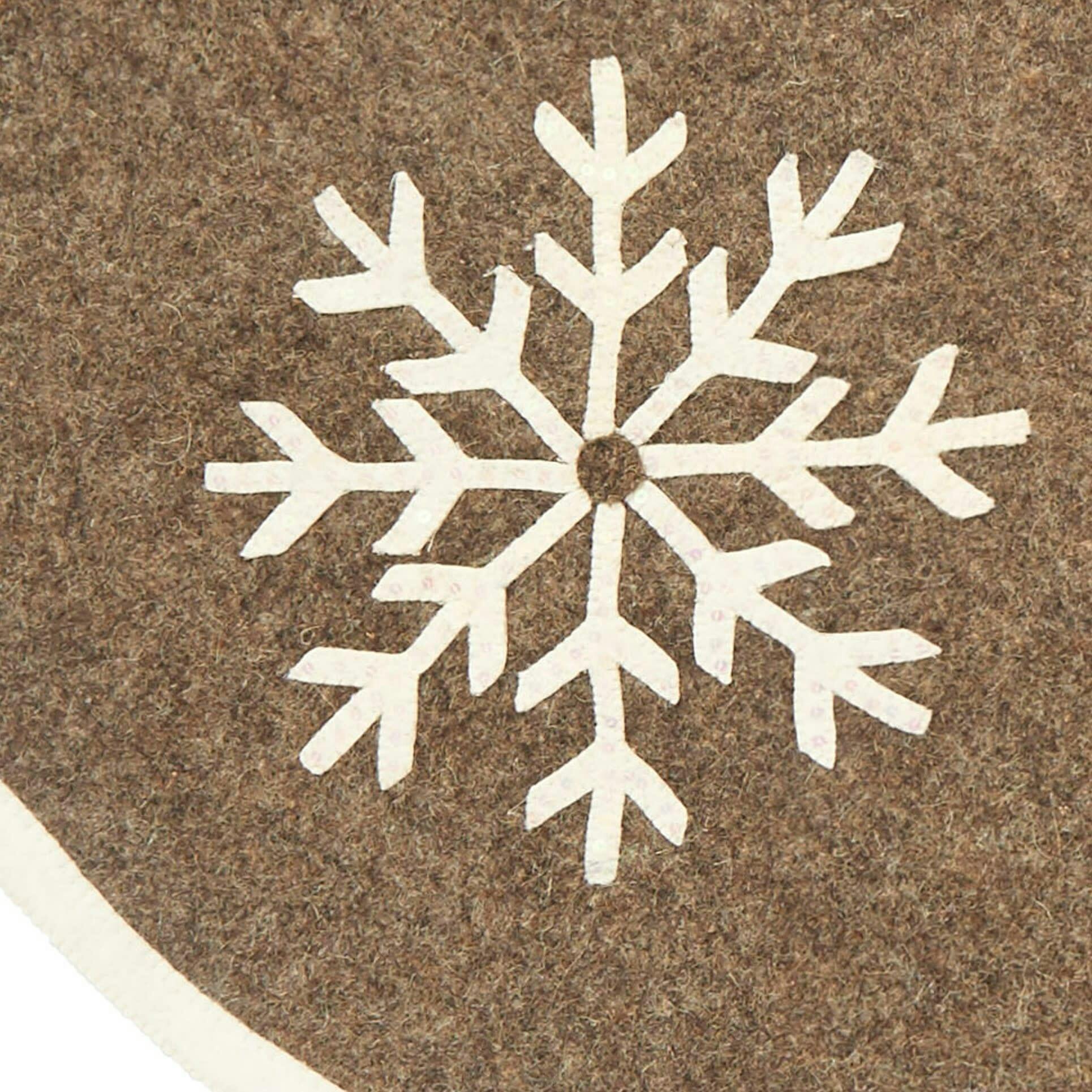 Handmade Christmas Tree Skirt in Felt - Snowflakes on Gray  - 60
