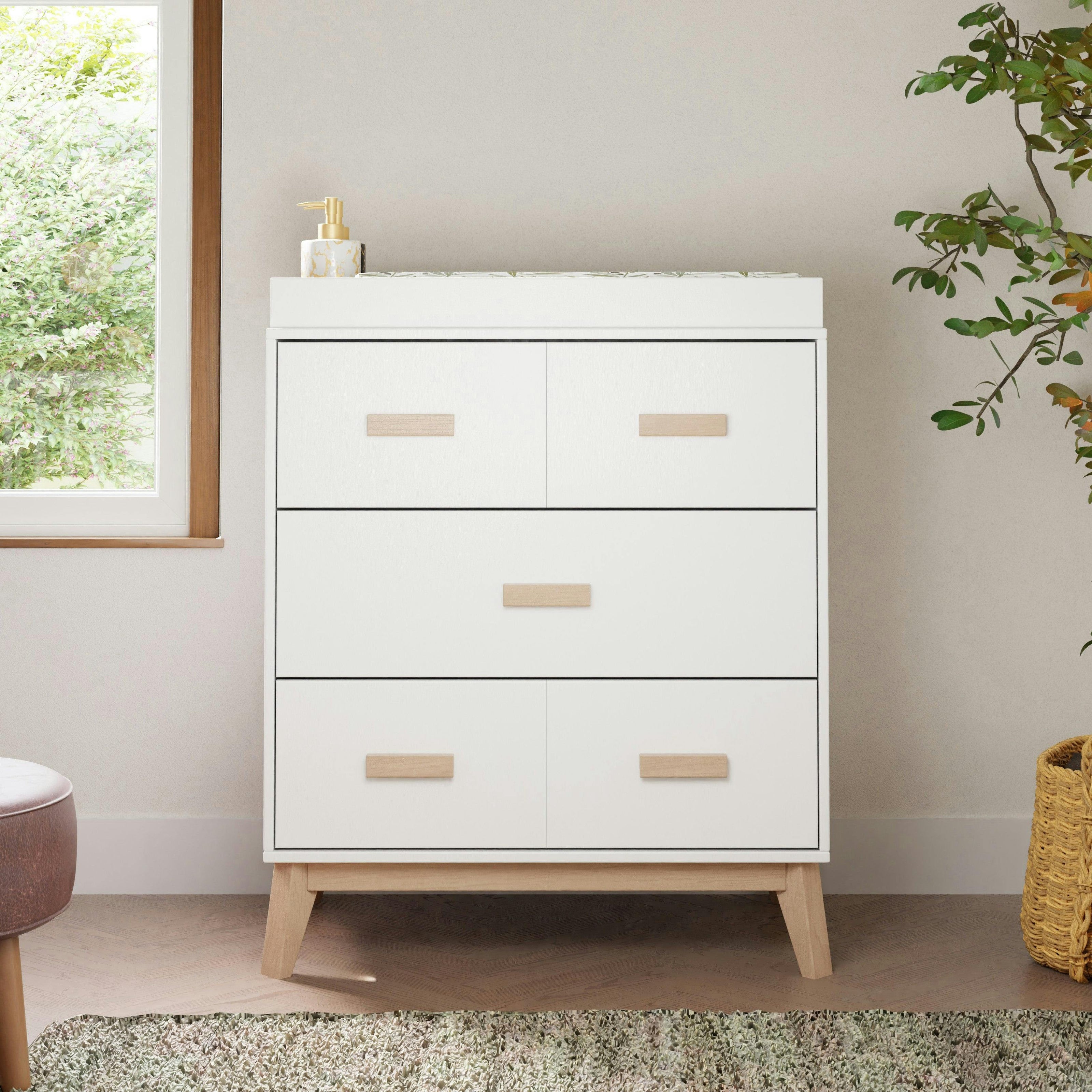 Babyletto Scoot 3-Drawer Changer Dresser with Removable Changing Tray