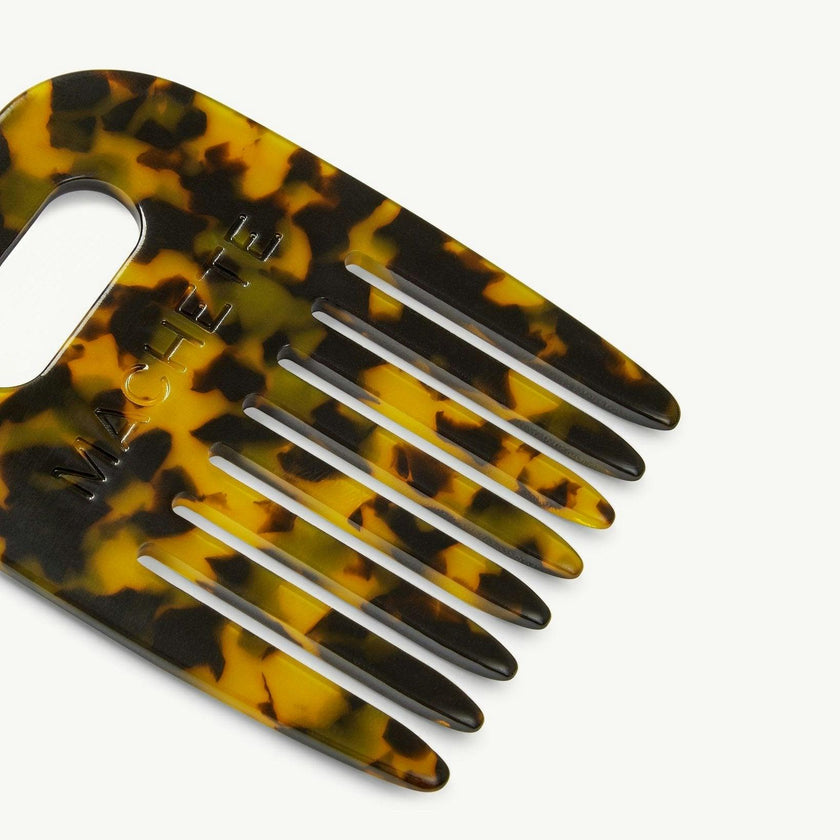 Wide Tooth No.4 Short Comb