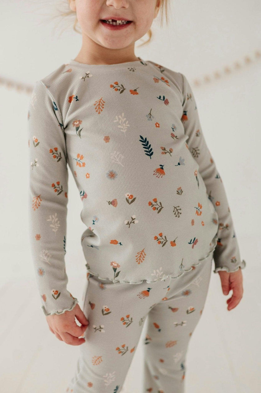 Girls Lettuce Hem Tee in Botanical