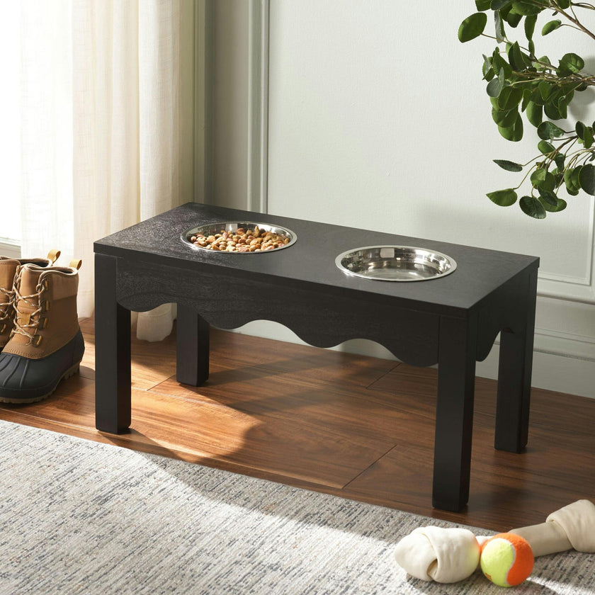 Lilith Pet Feeder