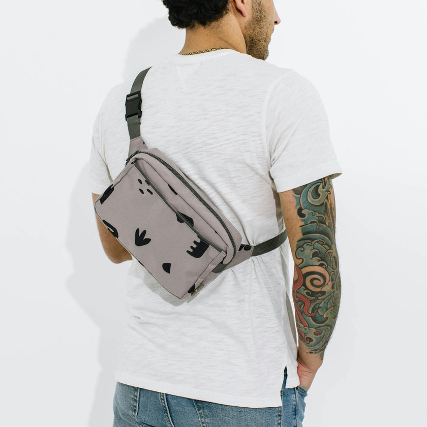 Red Rovr Joey Belt Bag - Truffle Doodle