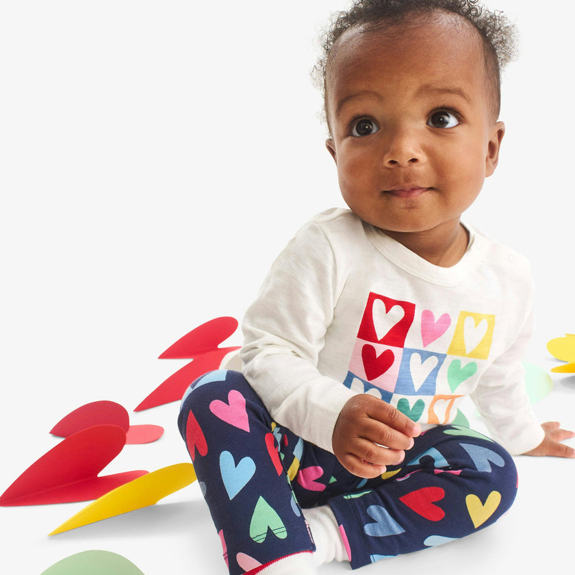 Baby legging in rainbow candy hearts