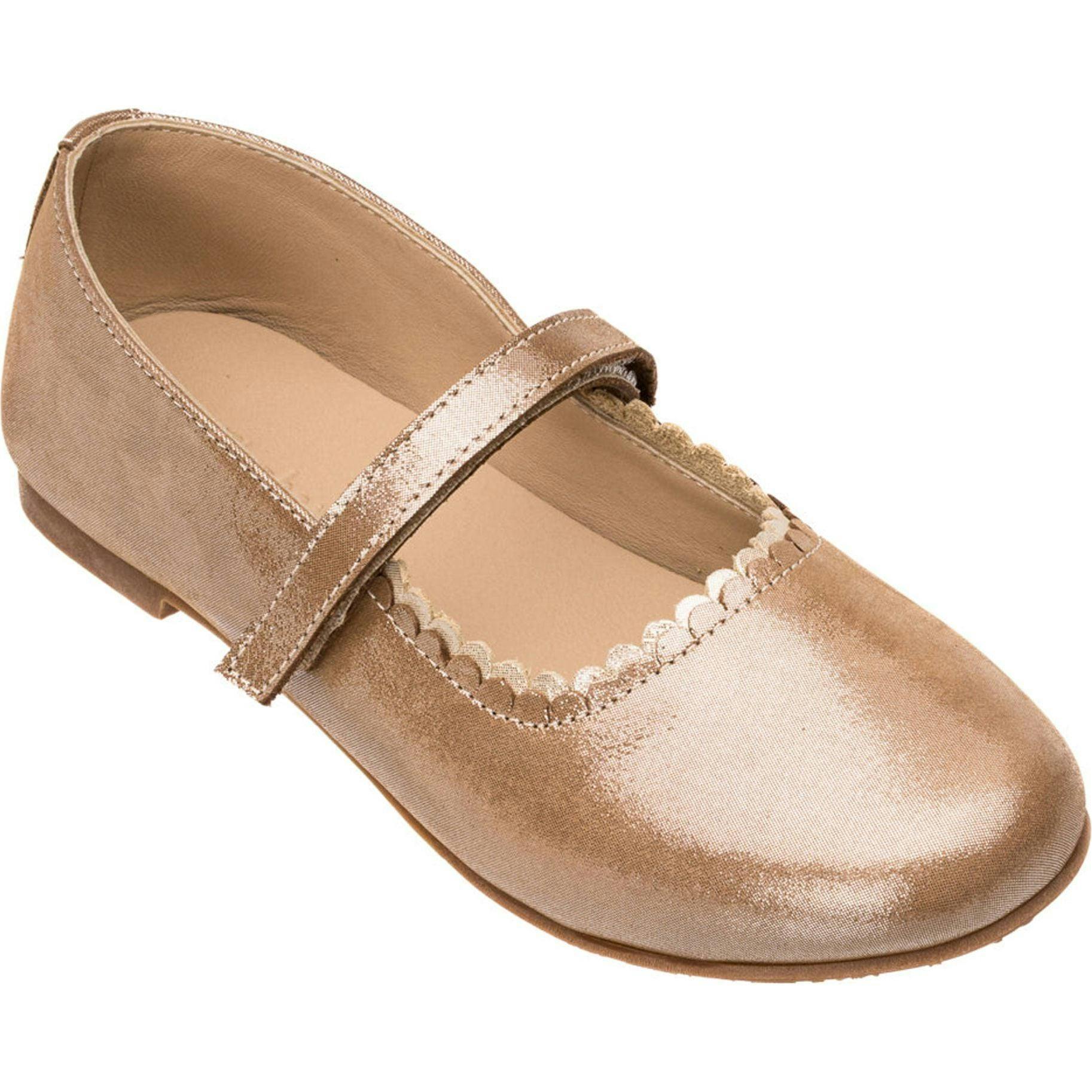Aria Flat
