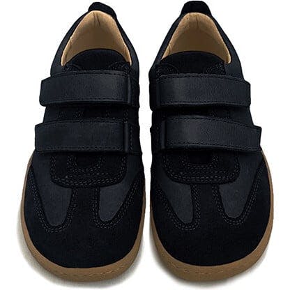 Pele Barefoot Sneaker