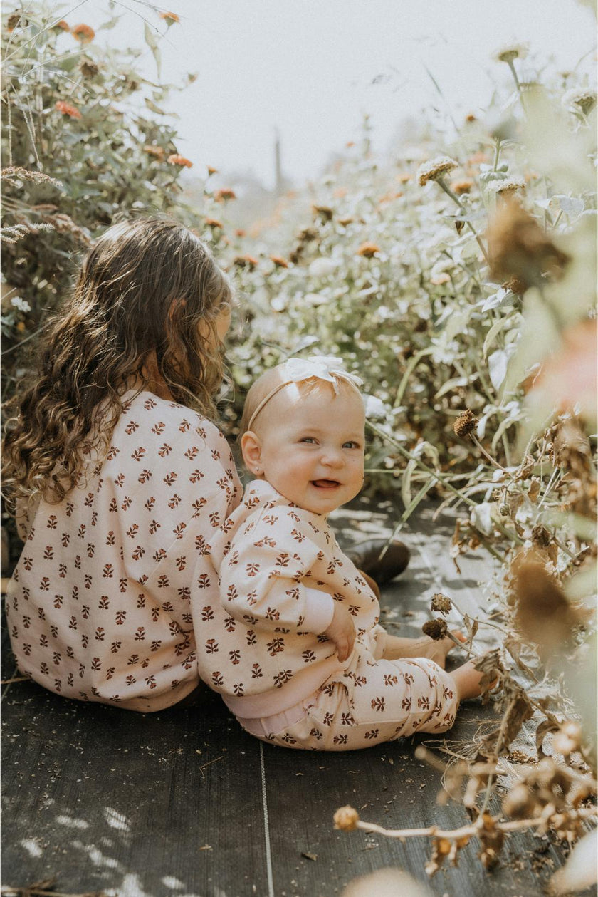 Fleece Sweatshirt in Wild Rose