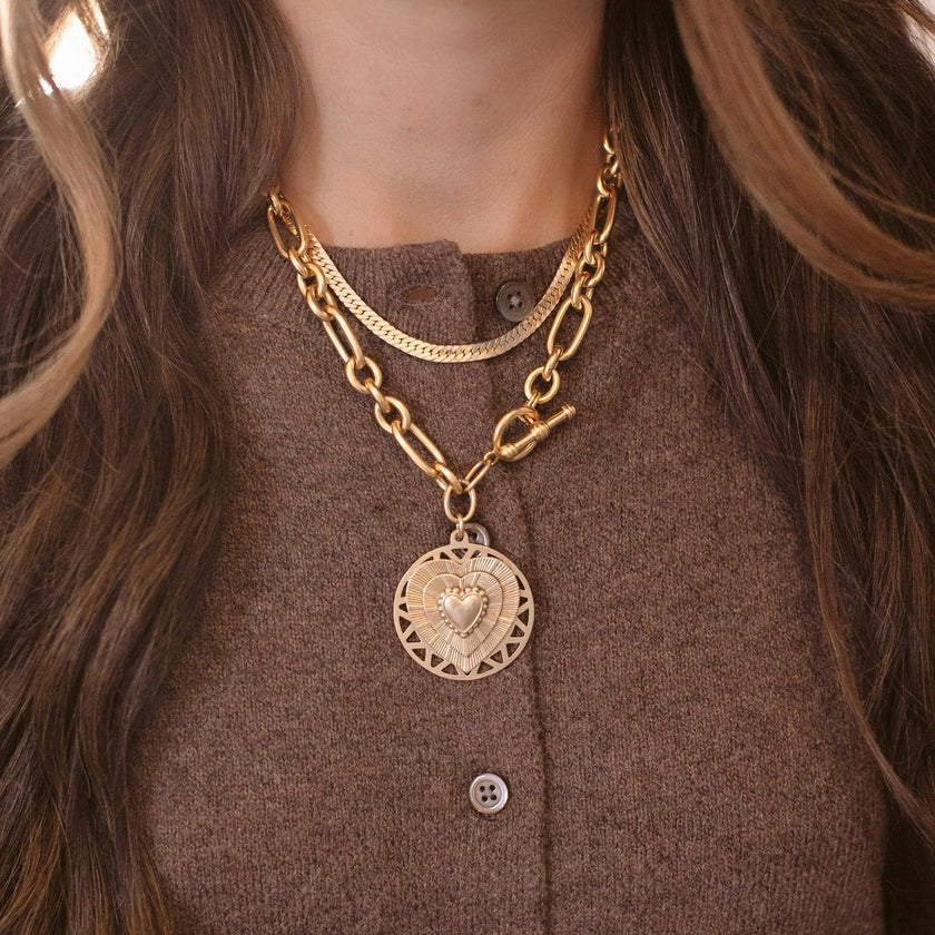 Amora Necklace