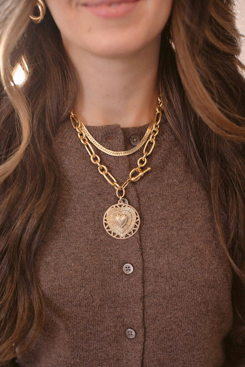 Amora Necklace