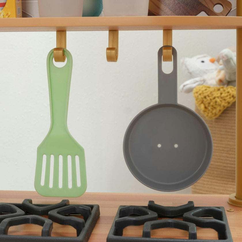 Vintage Kitchen - White