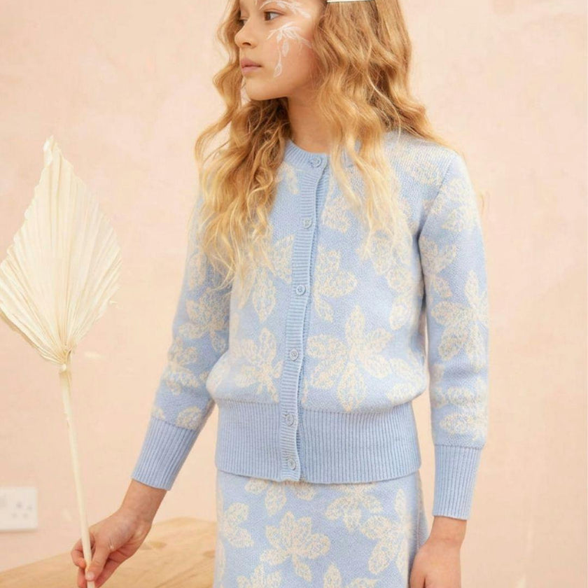 Chestnut Leaves Cardigan | Sky