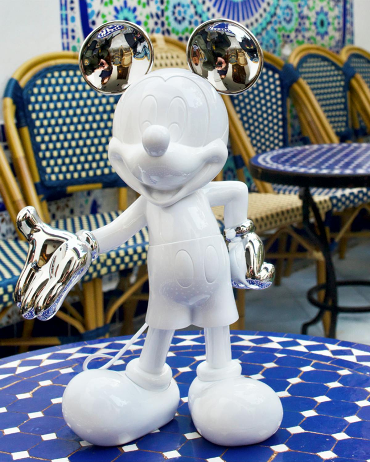 Mickey Mouse WELCOME White & Silver 12in