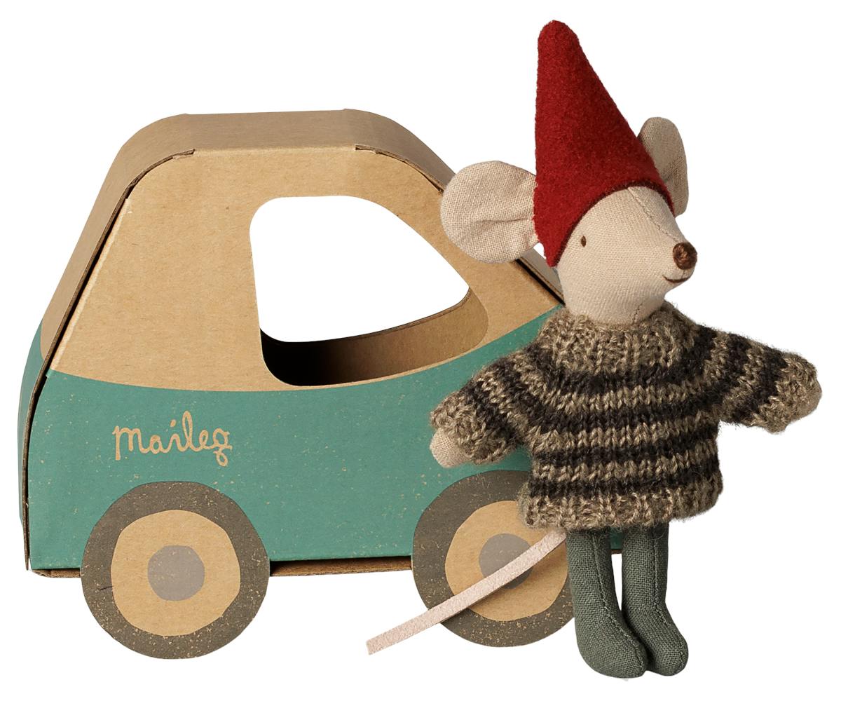 Christmas mouse, Little brother in car box