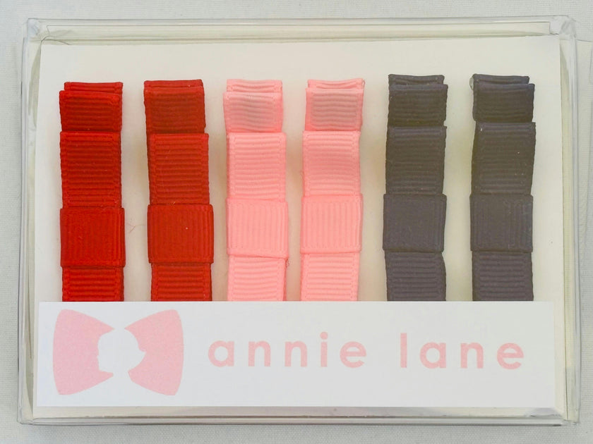Red/pink/navy pairs