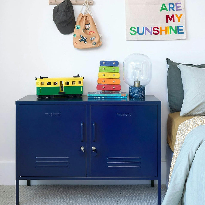 The Lowdown in Navy