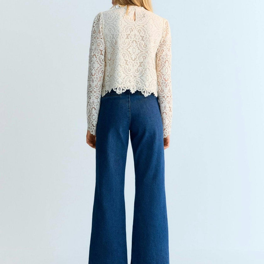 Lara Woman Blouse