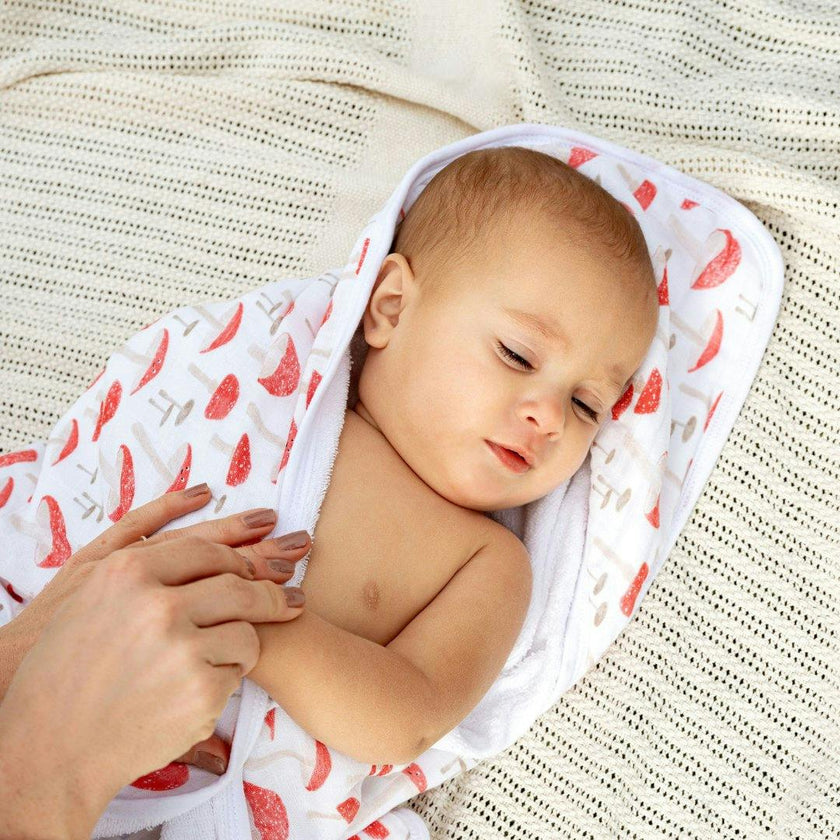 Hooded Towel in Baby Ballers