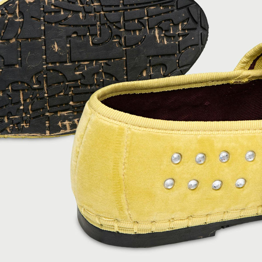 Mae Cristal Yellow
