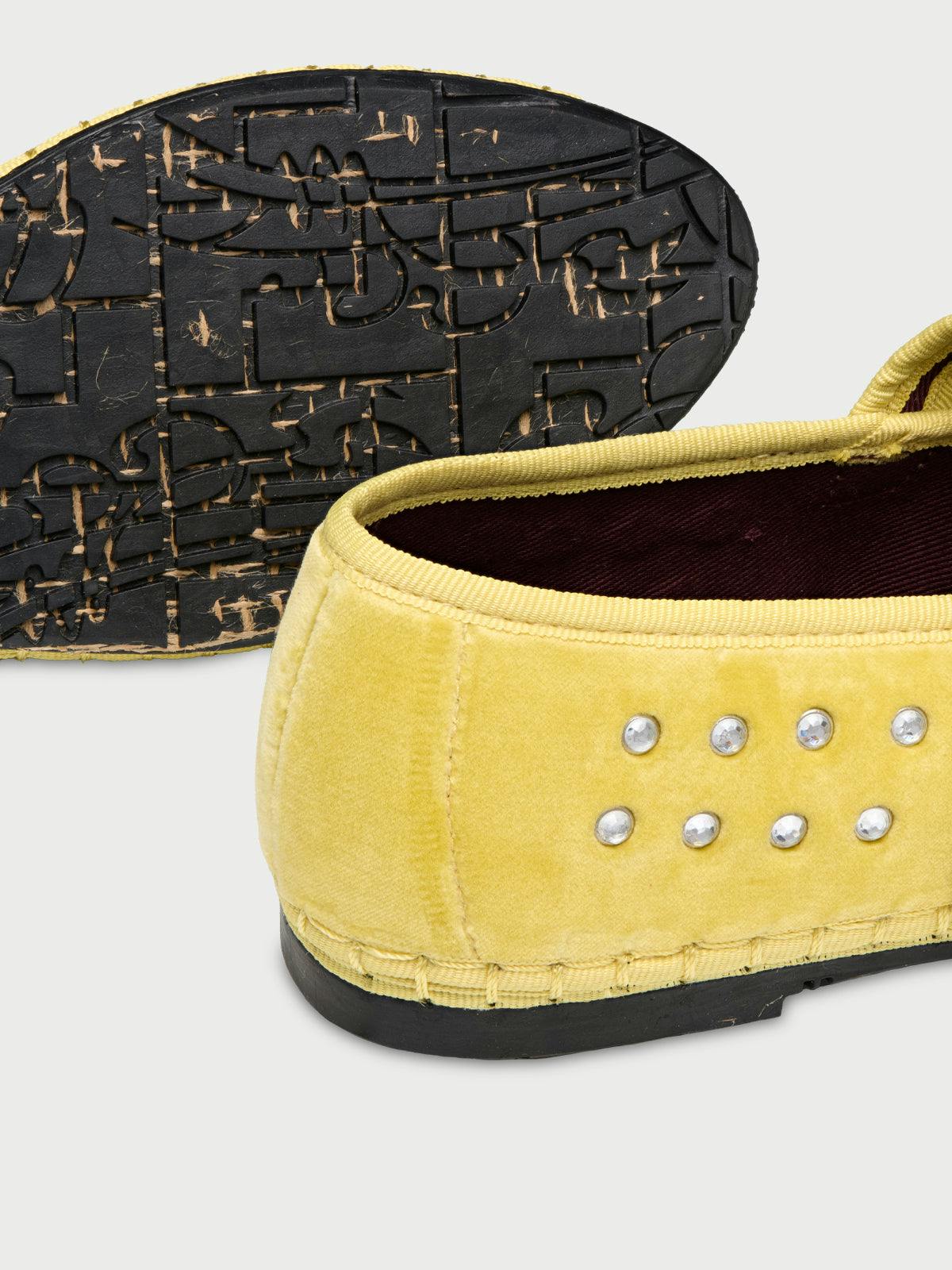 Mae Cristal Yellow